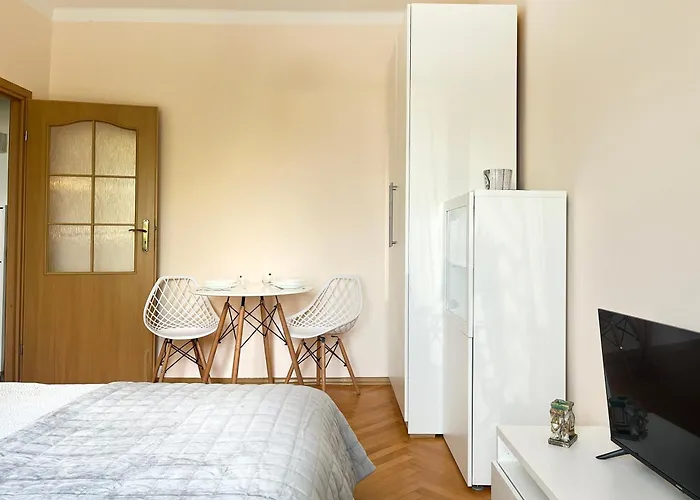 Cozy Two Bedrooms In Cracow * Cracóvia