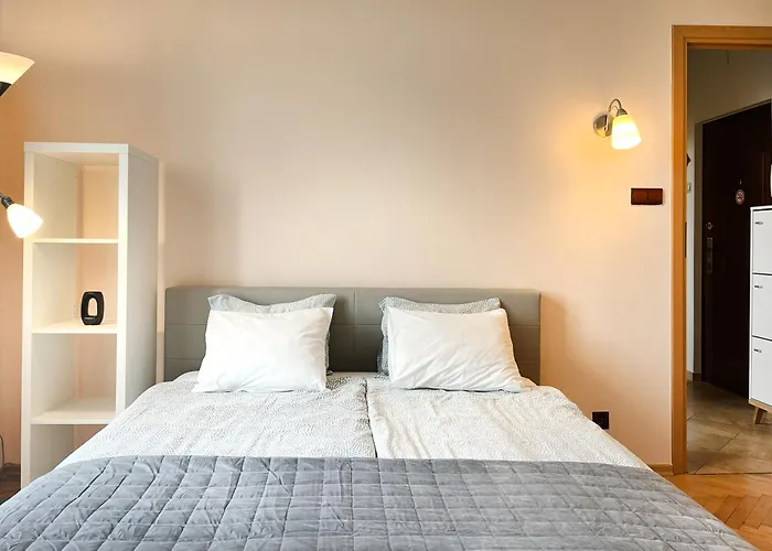 Cozy Two Bedrooms In Cracow * Cracóvia