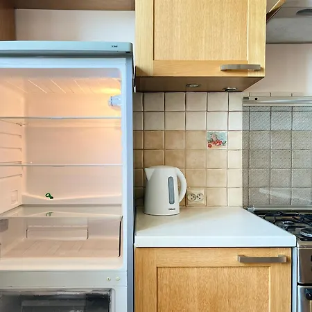 Cozy Two Bedrooms In Cracow Appartement