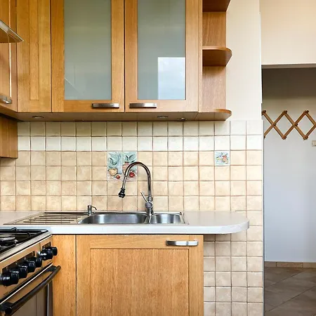 Cozy Two Bedrooms In Cracow Lägenhet Kraków