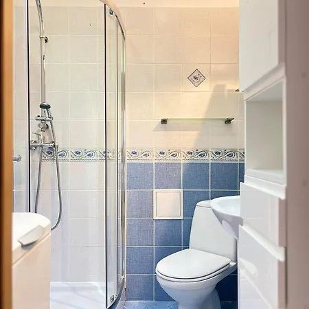 Cozy Two Bedrooms In Cracow