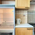 Cozy Two Bedrooms In Cracow Appartement