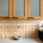 Cozy Two Bedrooms In Cracow *